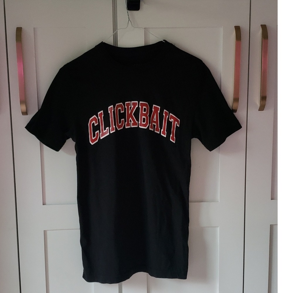 Clickbait T Shirt Mens S Black Short Sleeve Muscle Unisex Viral Trend Online Tee